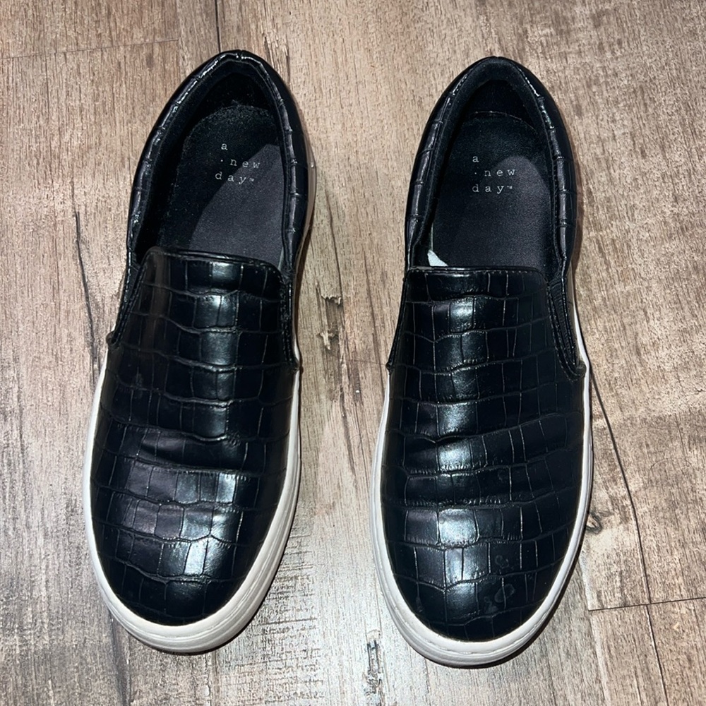 Black shoes with leather